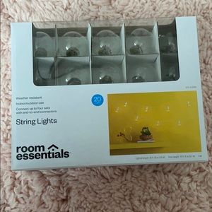 Room Essentials- String Lights (white)